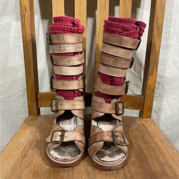 Freebird by Steven Bond Sandal Size 8 - Picture 5 of 14